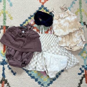***SOLD*** Baby gap bundle